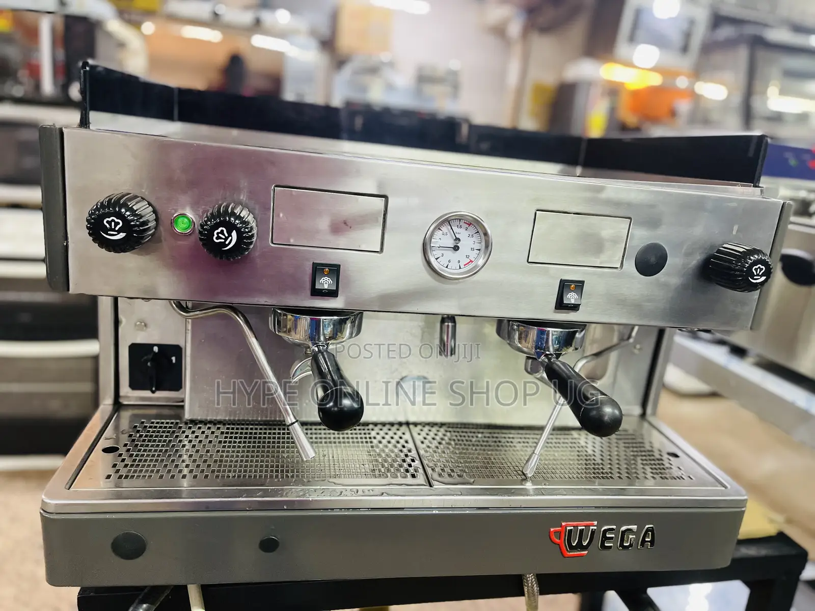 Coffee Machine With Full Set