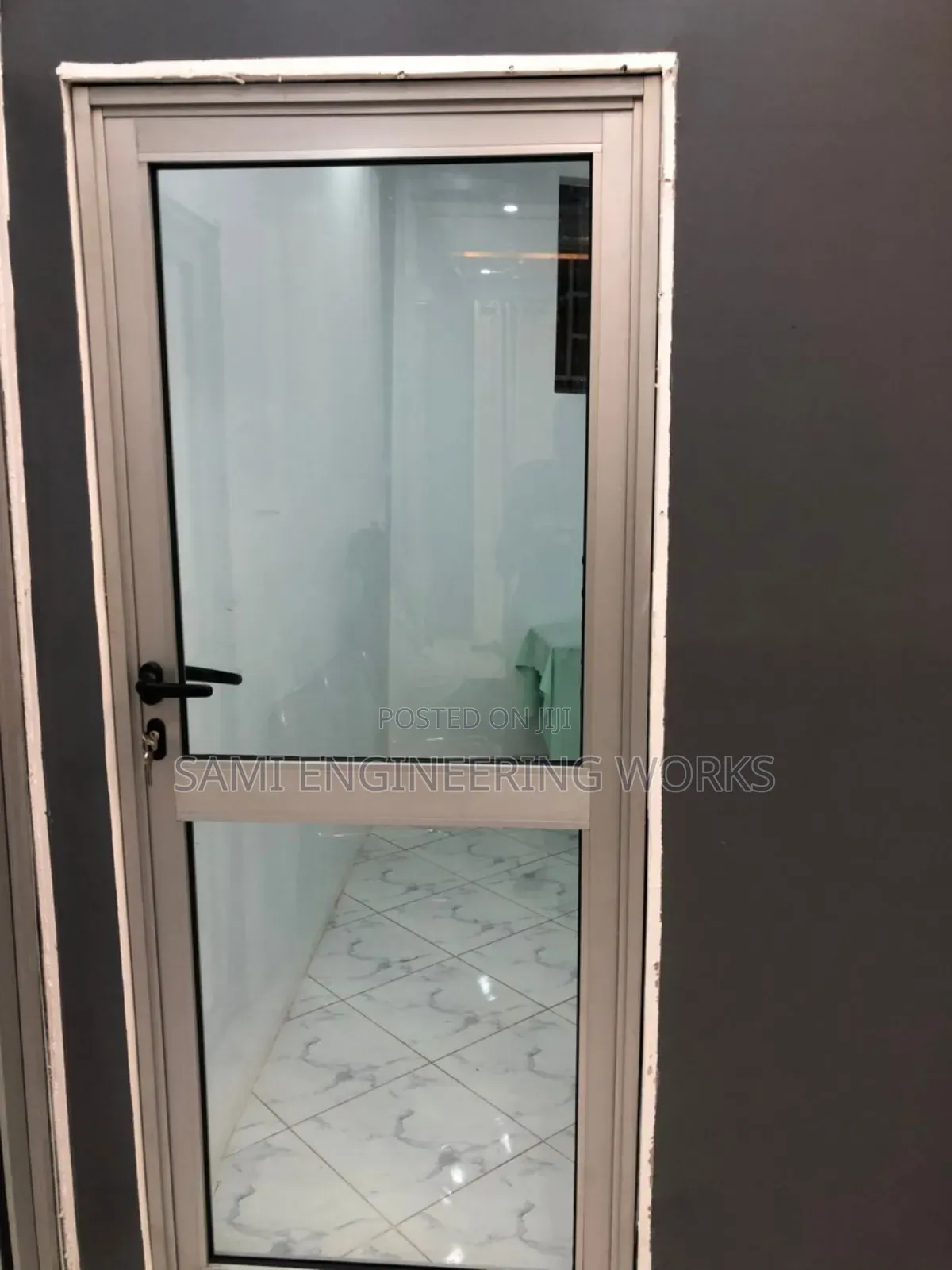 Aluminum Quality Swinging Door