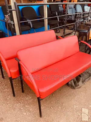 Waiting Chair / Waiting Bech / Red