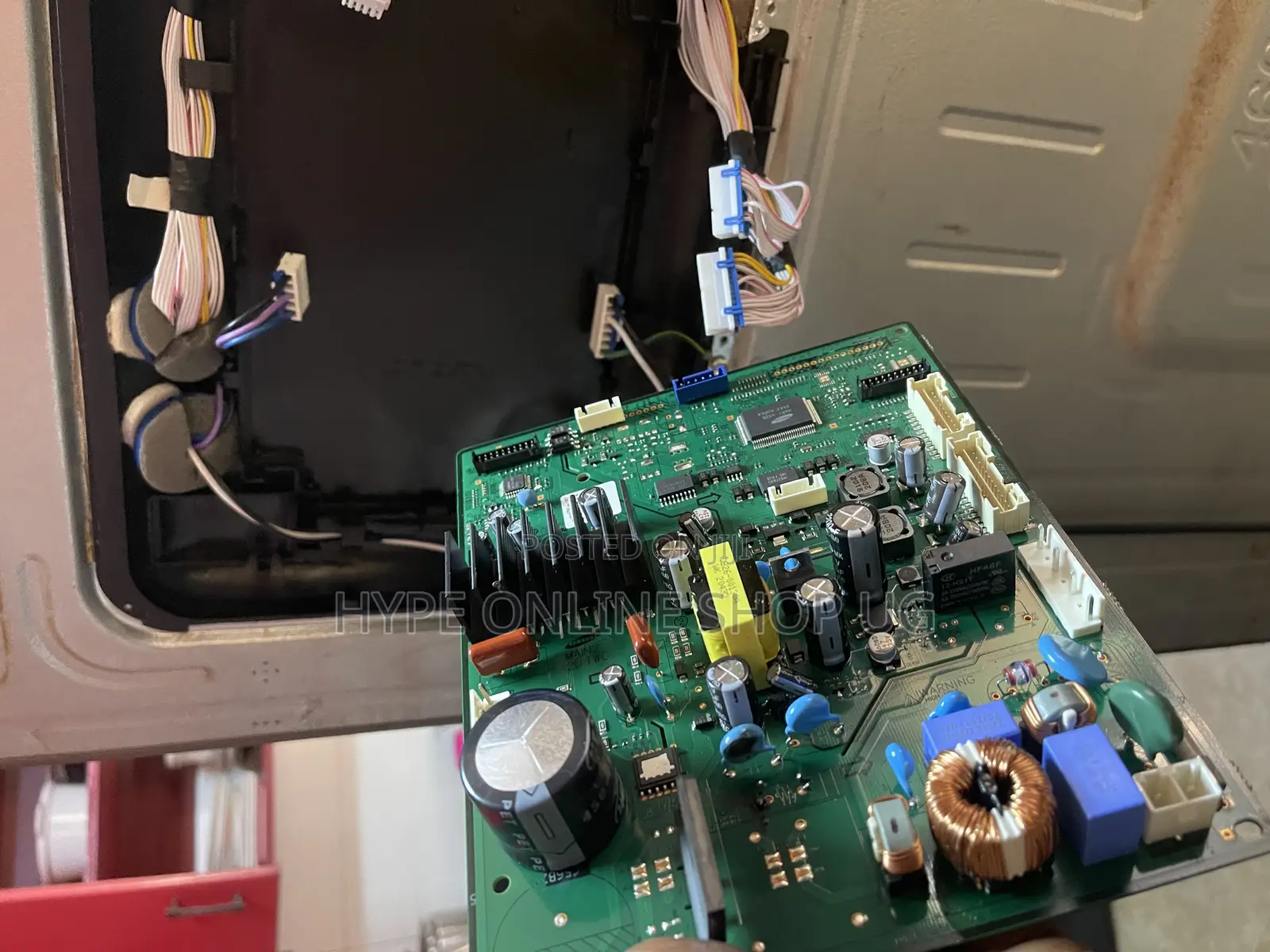 Samsung and Lg Inverter Fridge Board Technician