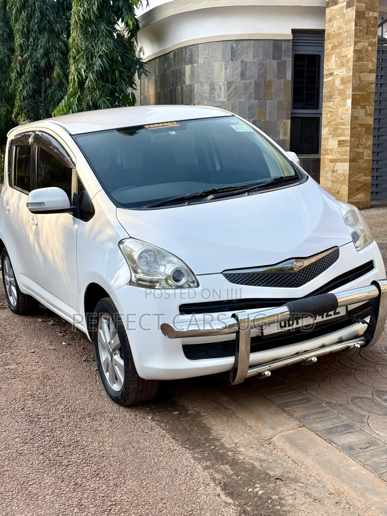 Toyota Ractis 1.5 AWD 2008 Off white