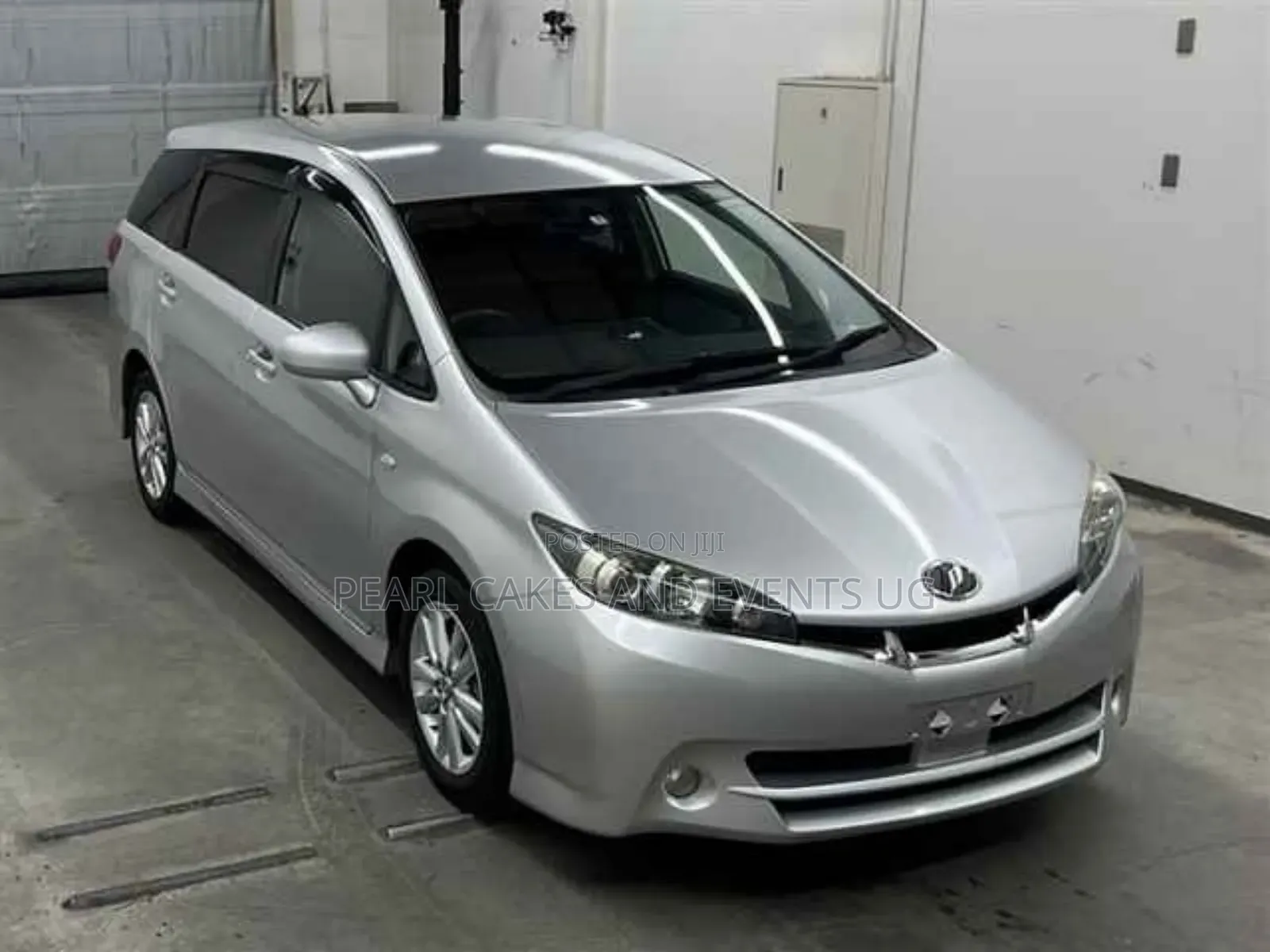 Toyota Wish New Brand Car Hire / Drive Self Drive Rent 203