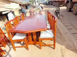 Good Looking Six Seaters Dining Set