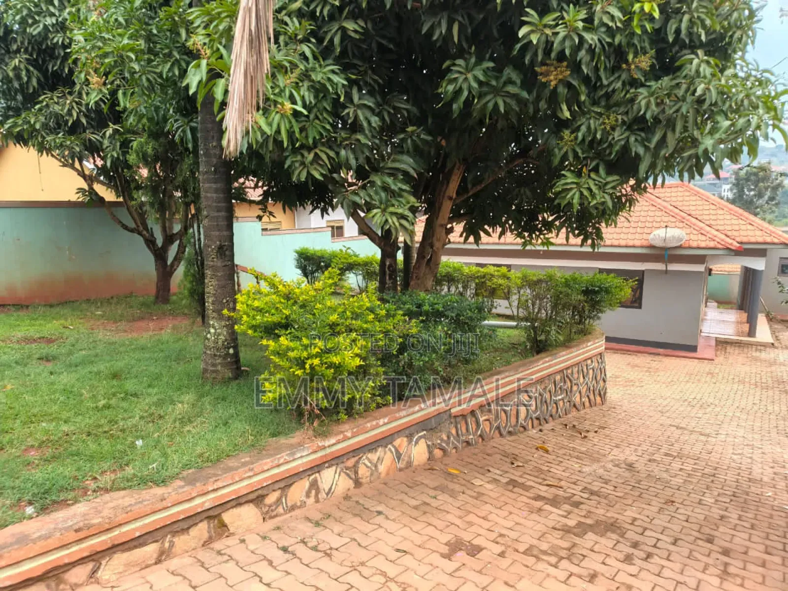 Land and Plots for Sale