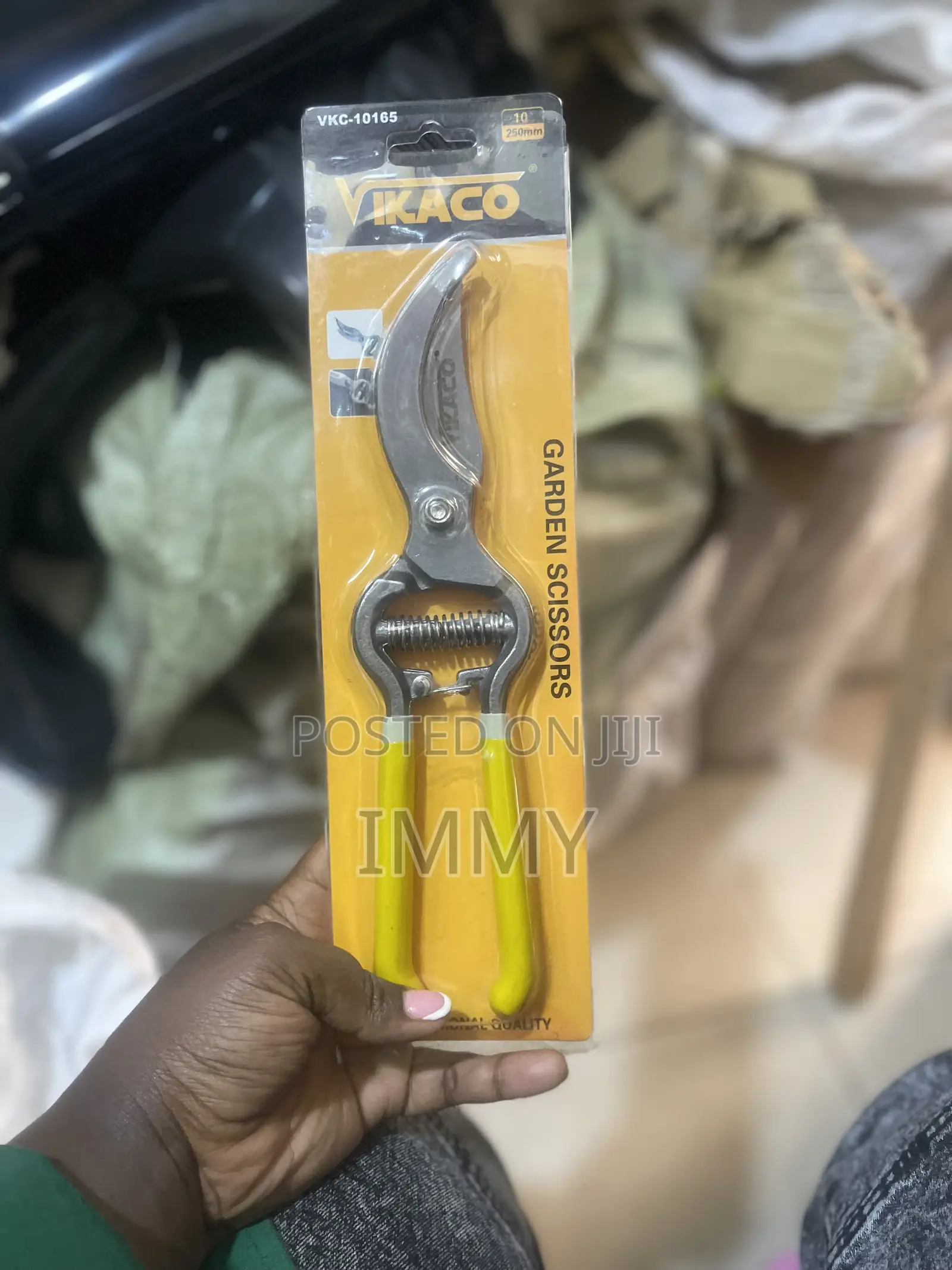 Pruning Shear