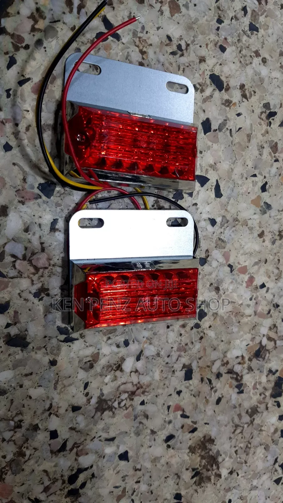 Spinner Led Side Light for Heavy Duty Trucks
