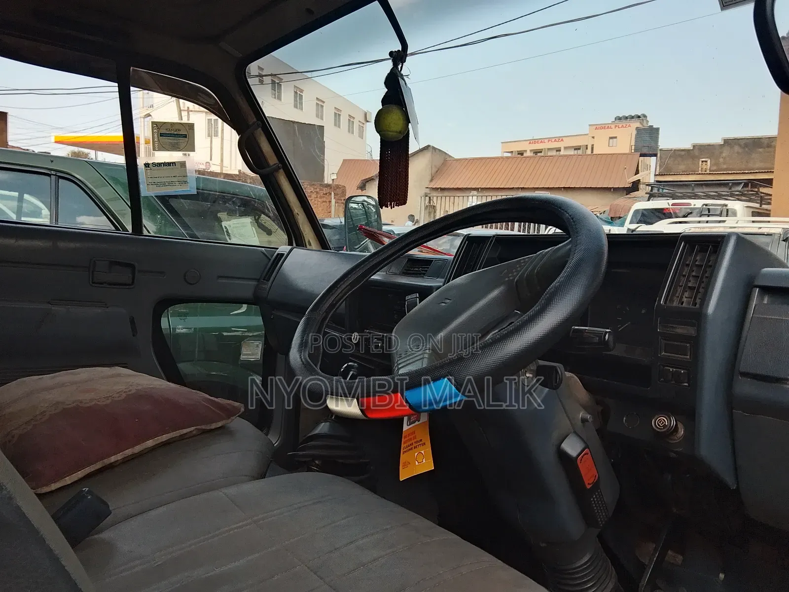 Isuzu Elf Box Body