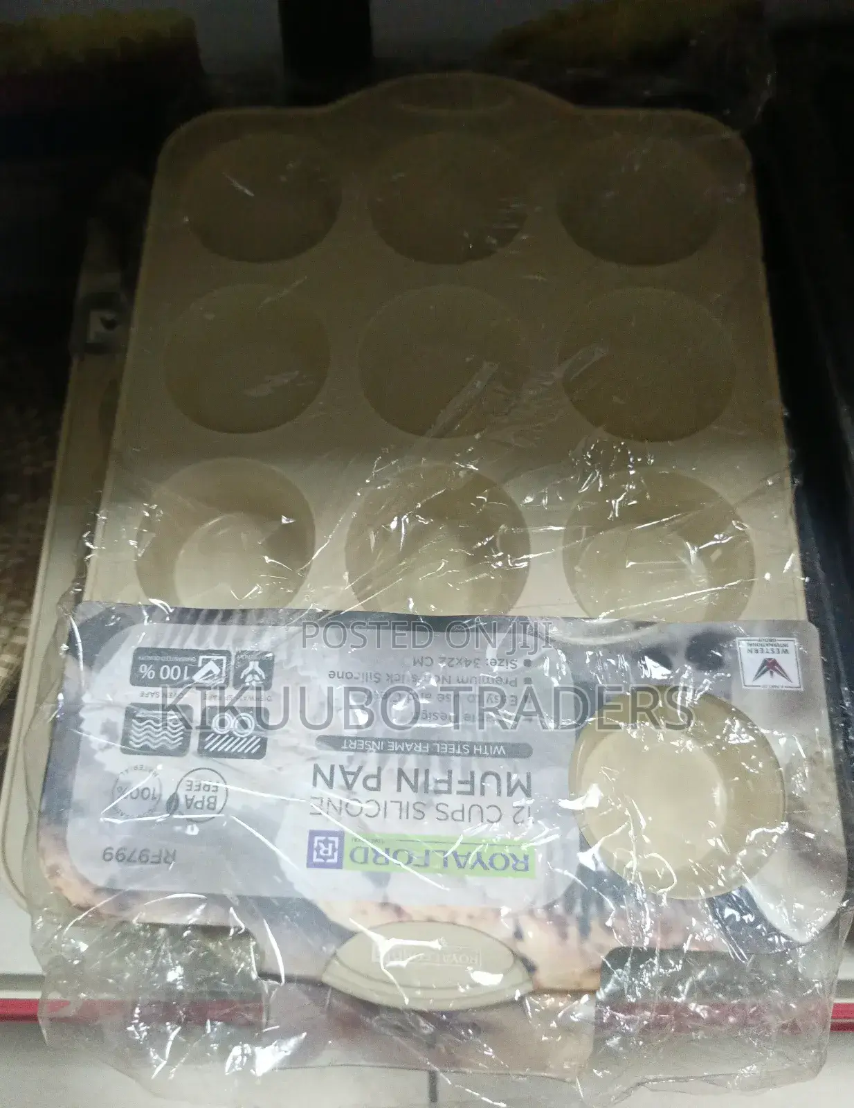 Royalford Silicone 12 Hole Baking Mould