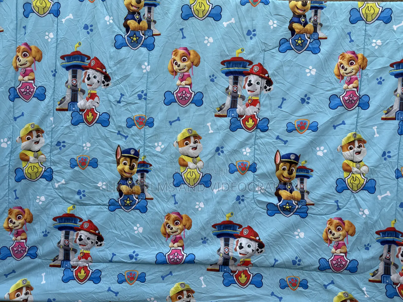 4/6 Authentic Disney World Bedcovers( Home/ Daycare)