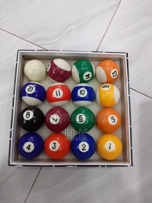 Set of Regulation-Size Billiard/Pool Balls,