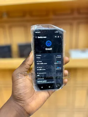 New Samsung Galaxy S10 128 GB Blue