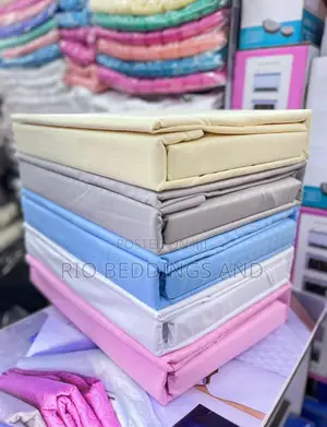 Duvet Cover Set With Zip / 4pics