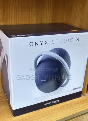 Onyx Studio 8