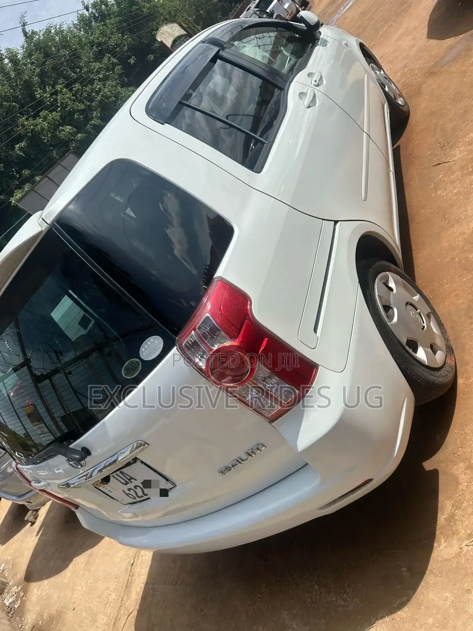 Toyota Raum 2010 White