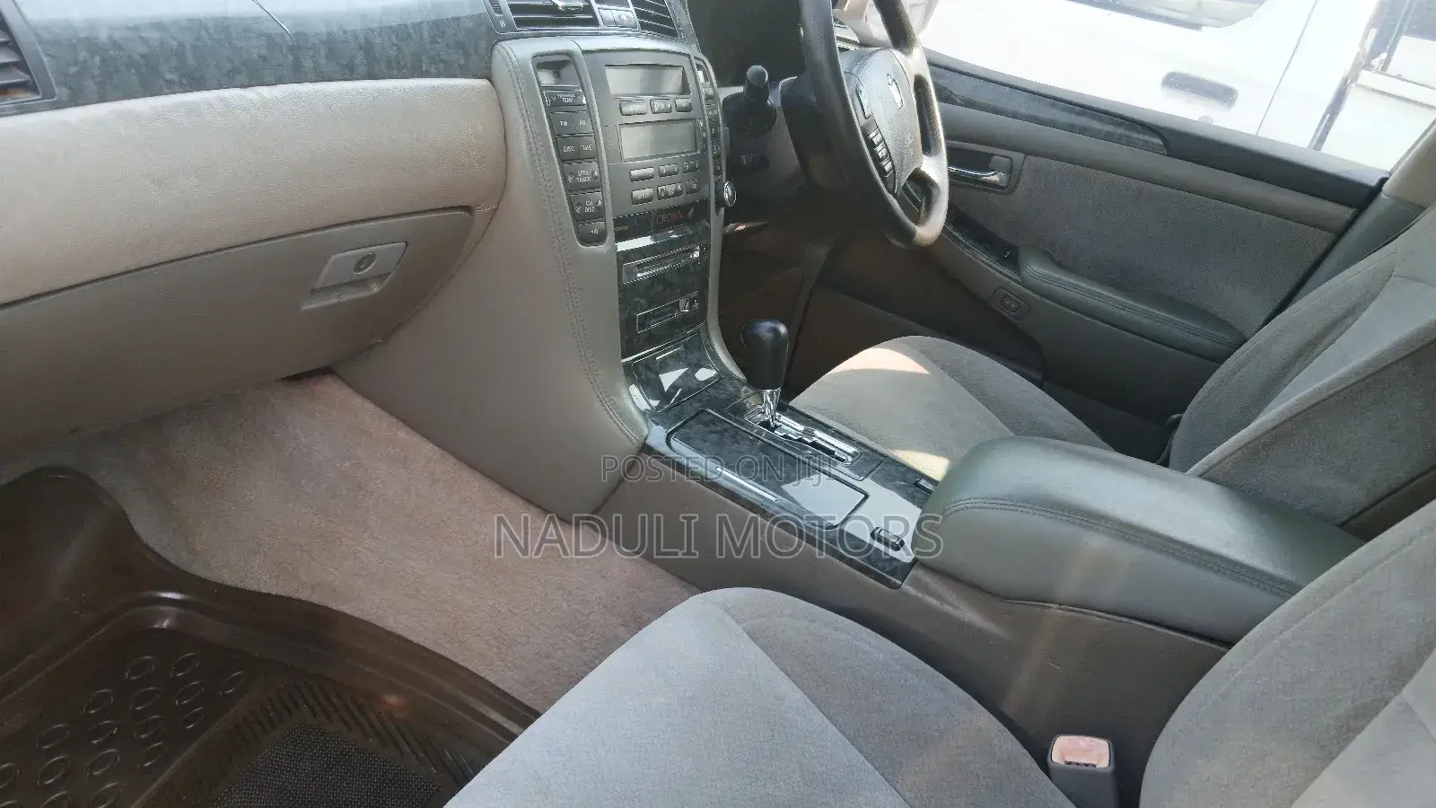Toyota Crown 2007 Silver