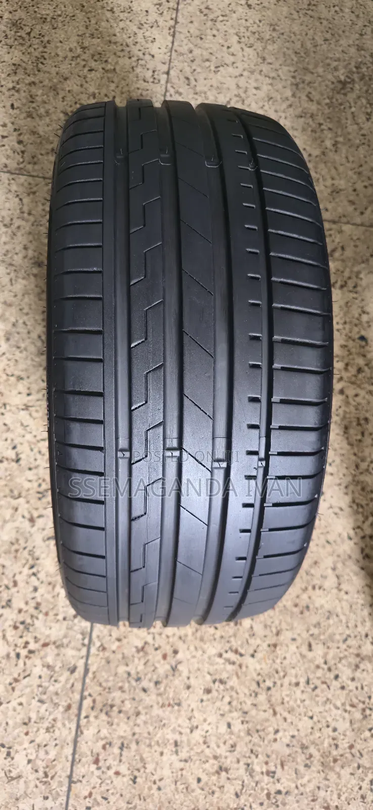 245/40r18 Original Tyres