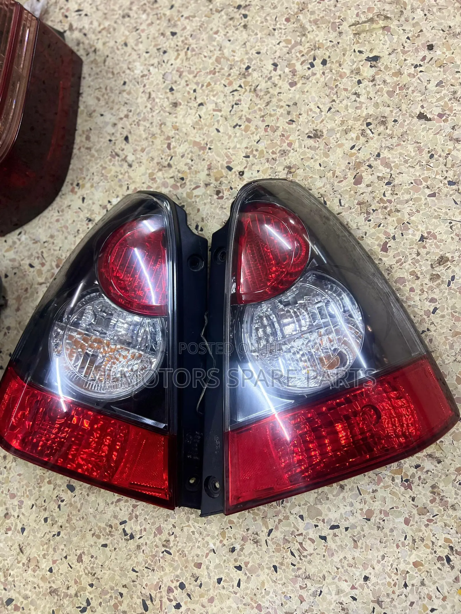 Subaru Sg9 Smoked and Red Color Back Light