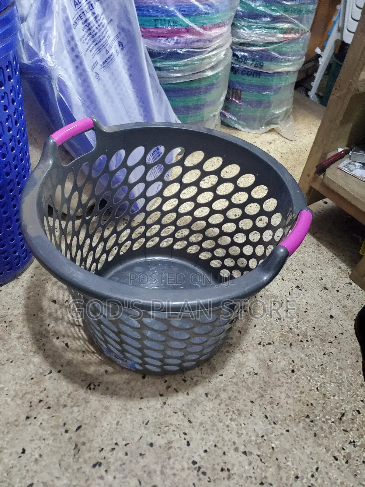 Kenpoly Plastic Loundary Baskets