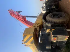 Rough Terrain (Rt) Crane for Hire