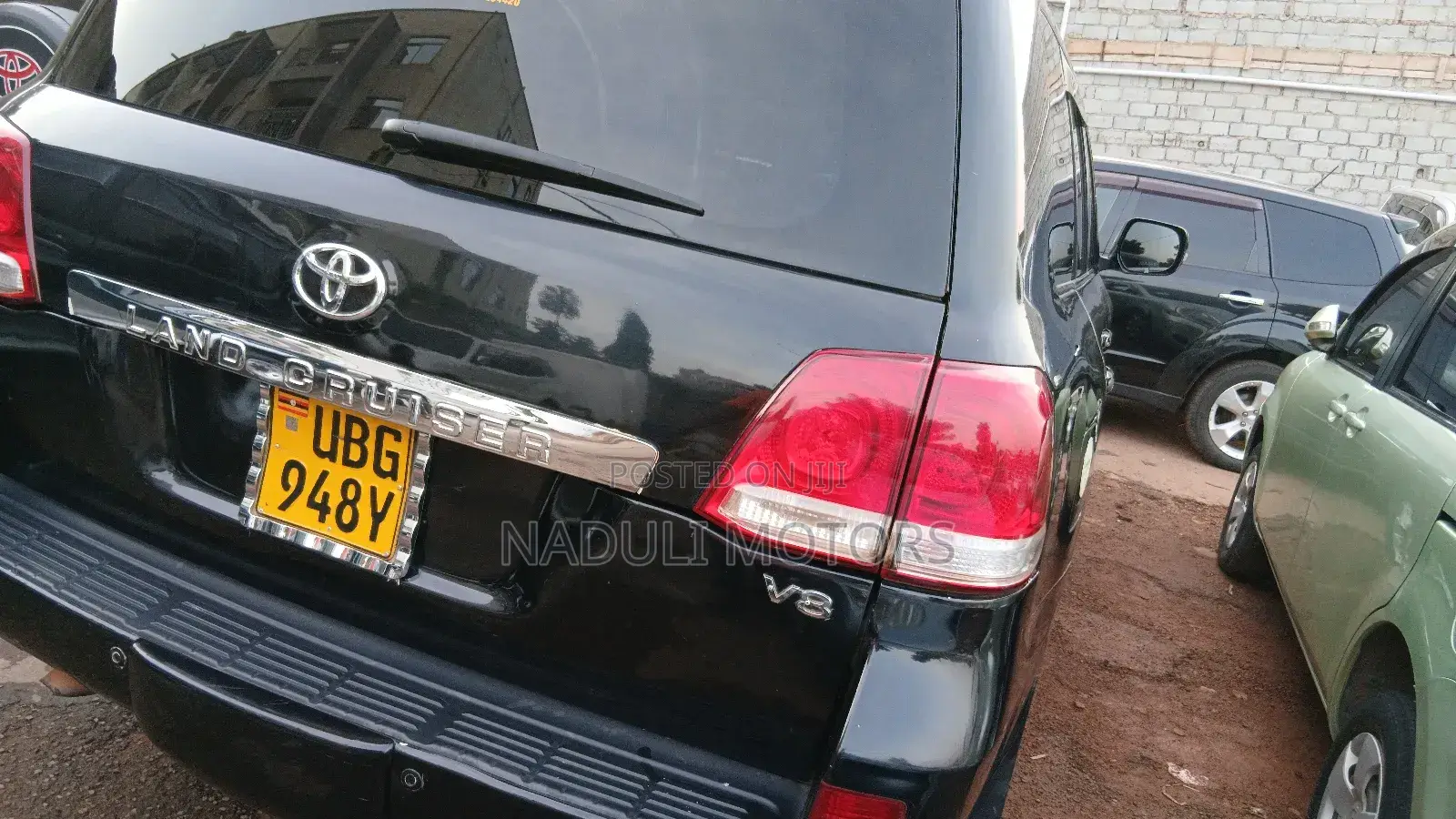 Toyota Land Cruiser Prado 2011