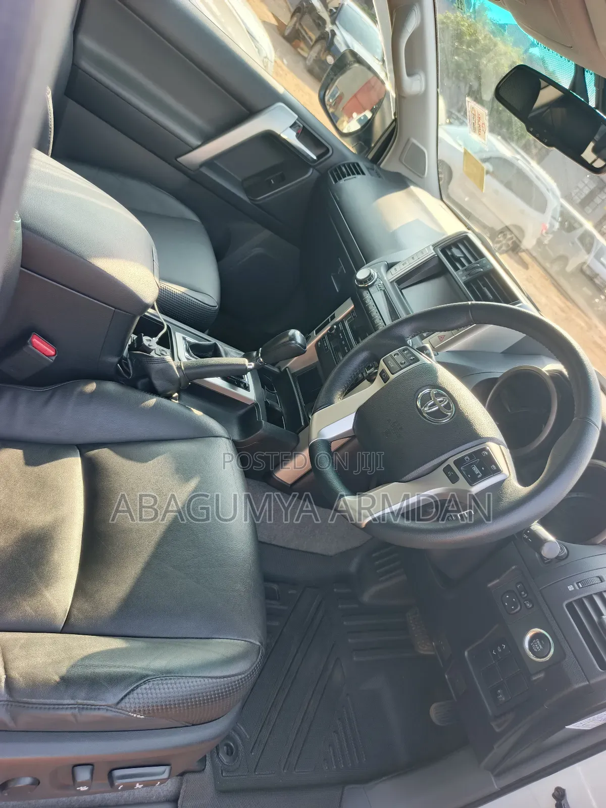 Toyota Land Cruiser Prado 2.7 i 2010 White