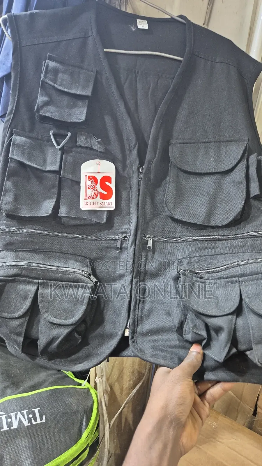 Multi Pockets Gilet Outdoor Breathable Waistcoat Vest