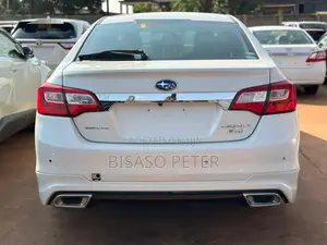 Subaru Legacy 2.5i Premium AWD 2016 White