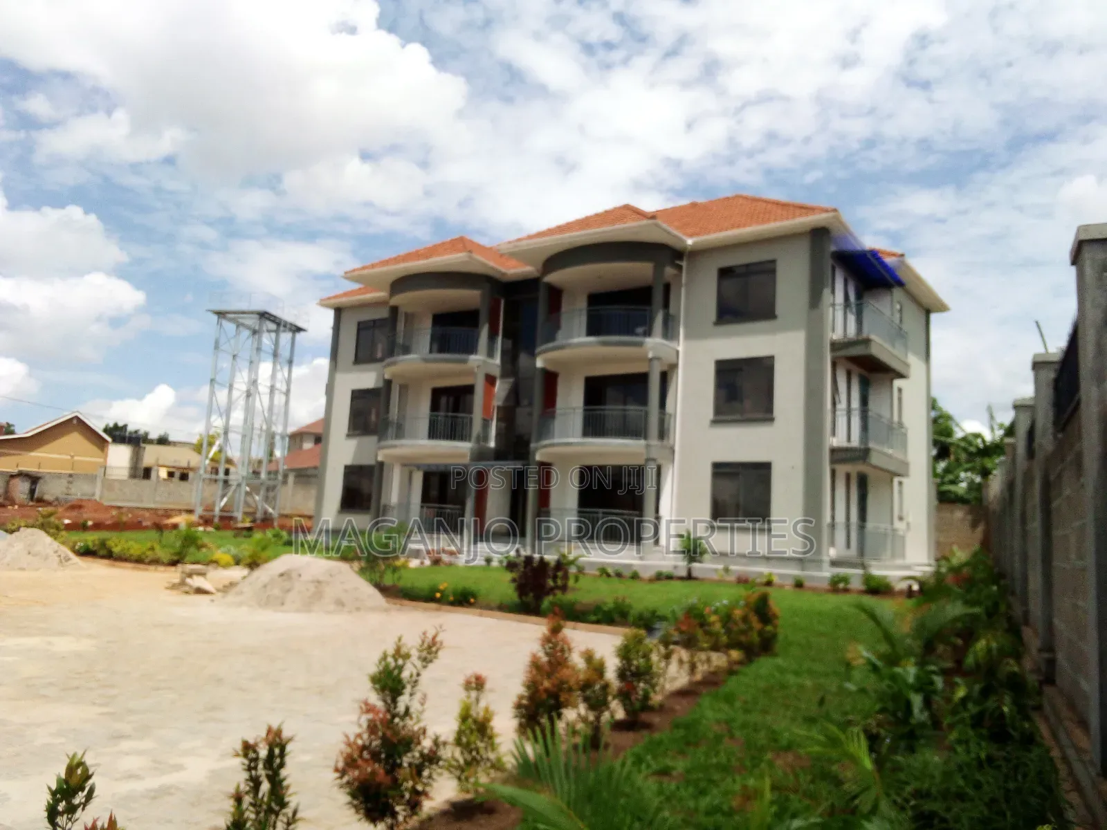 2bdrm Block of Flats in Buwate, Kira for rent