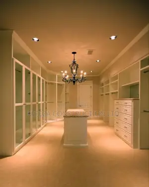 Walk in Closet