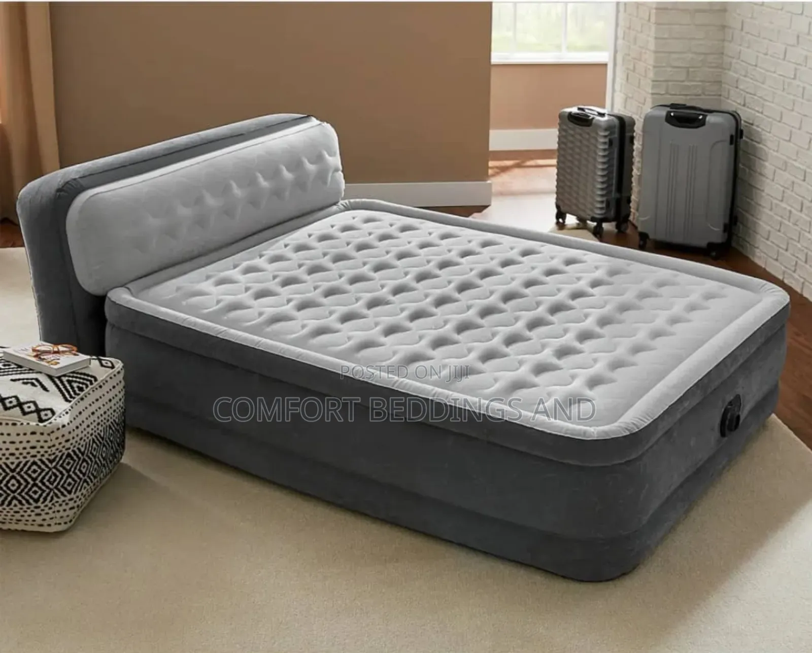 High Density Inflatable Mattress With Inbuilt Pump