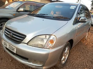 Toyota Nadia 1999 Silver