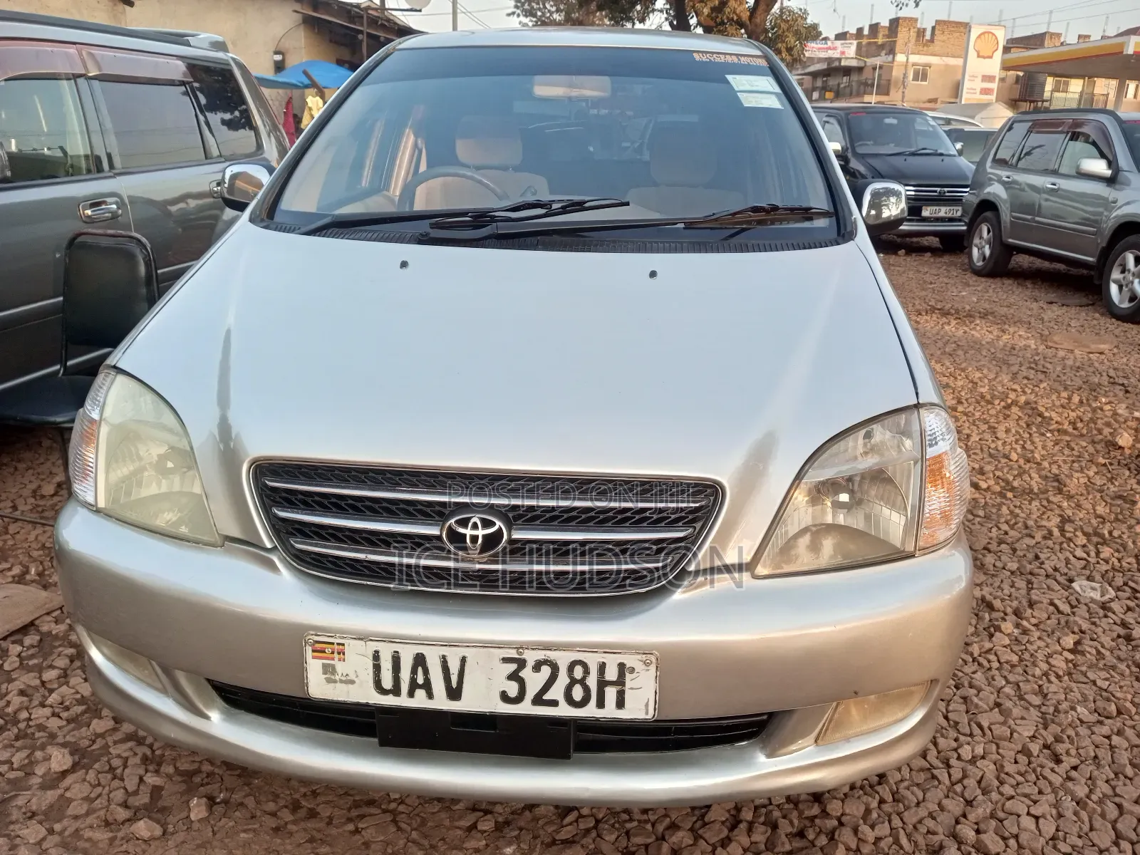Toyota Nadia 1999 Silver