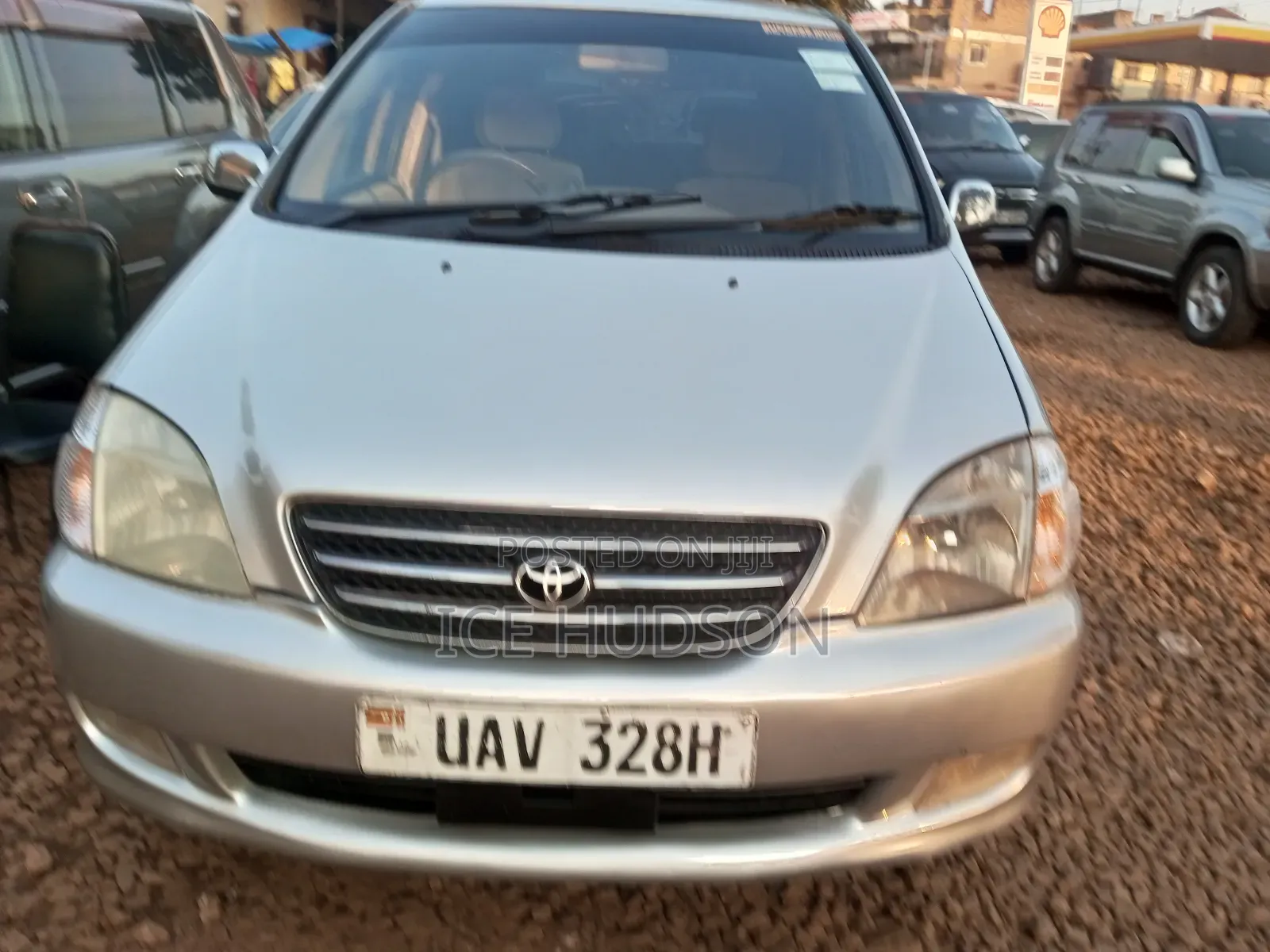 Toyota Nadia 1999 Silver