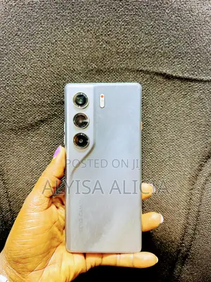 Tecno Camon 40 256 GB Gray
