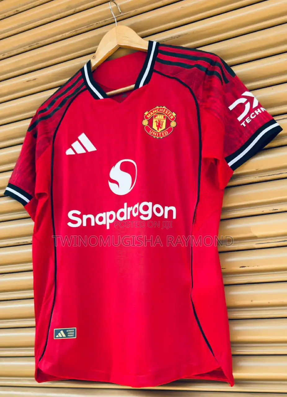 Manchester United Home Kit 2025/26 Original
