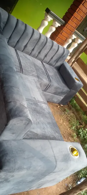Morderised Sofa Set