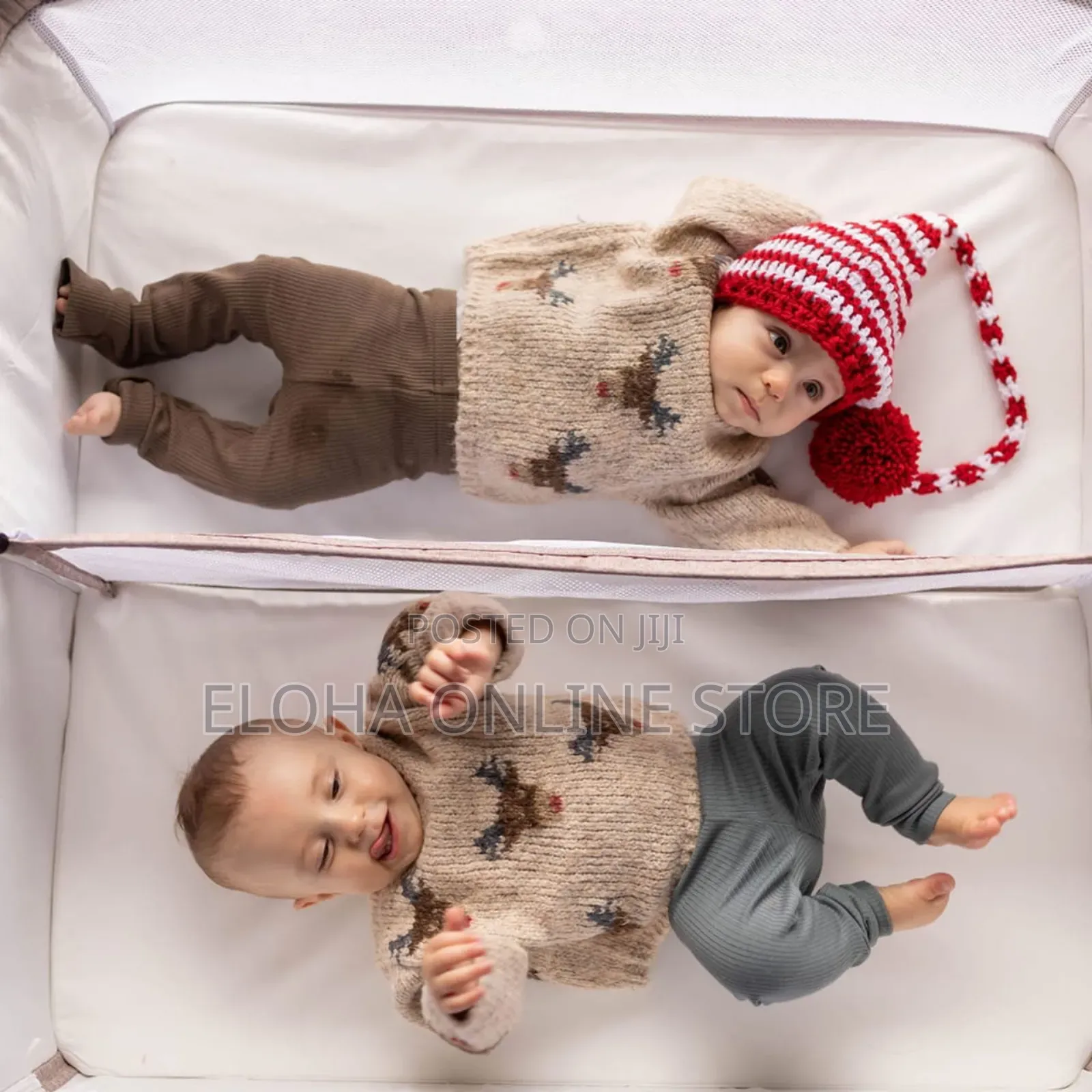 Twin Bassinet Fot Infant, Bedside Crib for 2 Babies