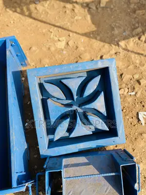 Flowered Mould / Ventilation Circulation/ Ventilator