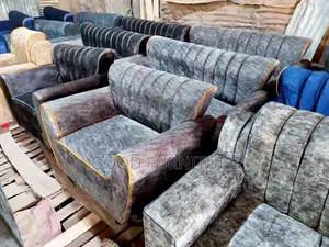 Luxurious Five Seaters Sofas Set