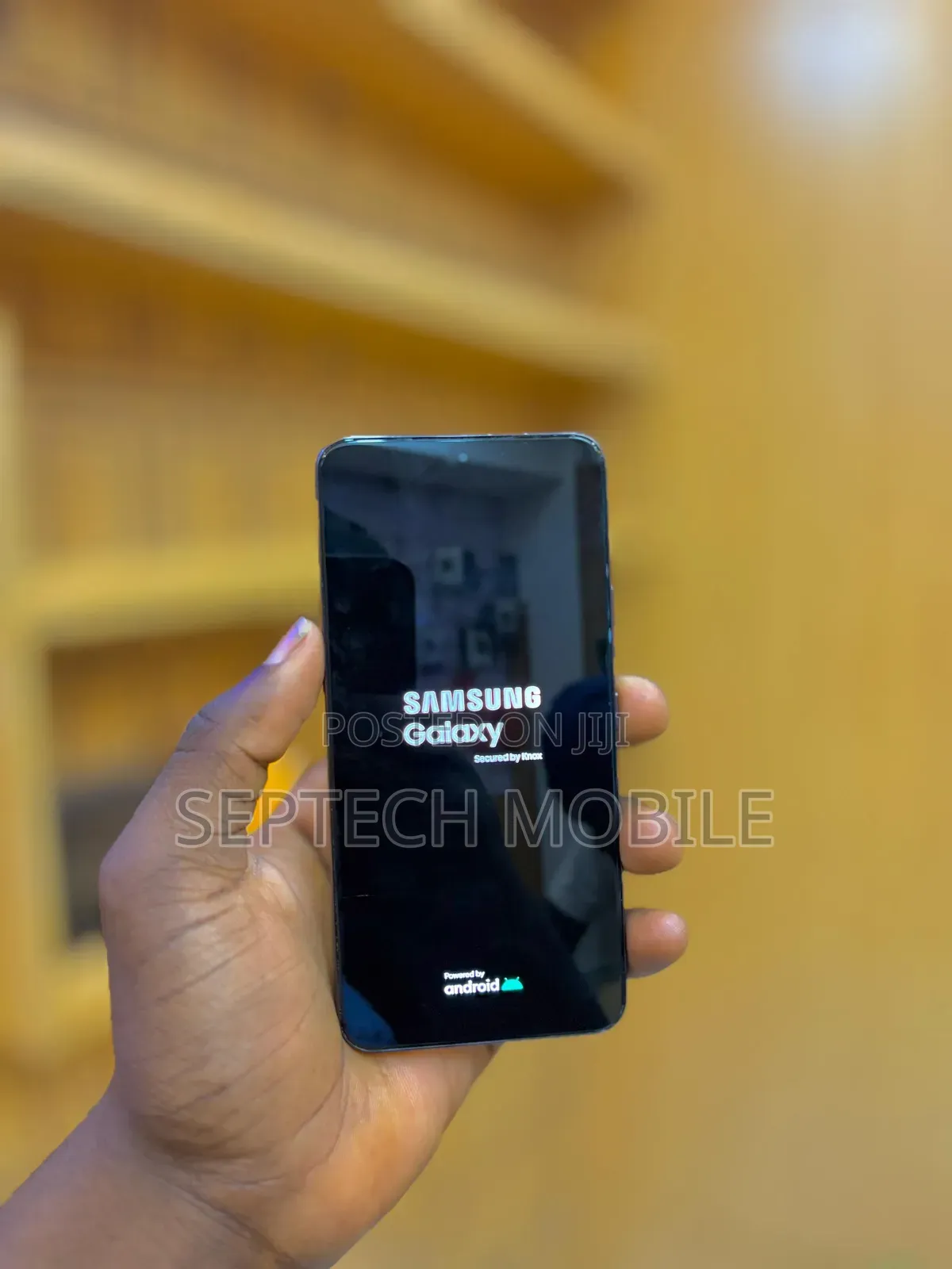New Samsung Galaxy S22 5G 256 GB Green