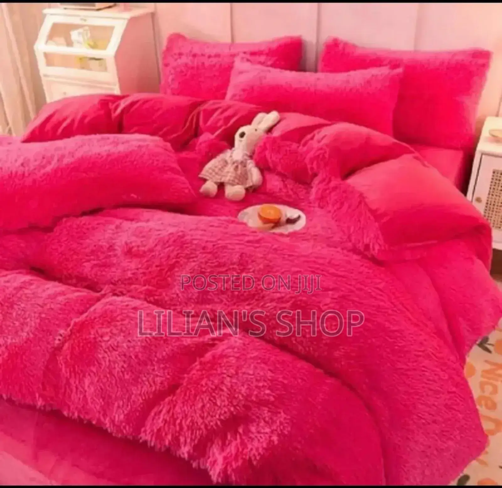 Fluffy Bed Duvet Color Vary 5by6 and 6by6 , 4 Piece