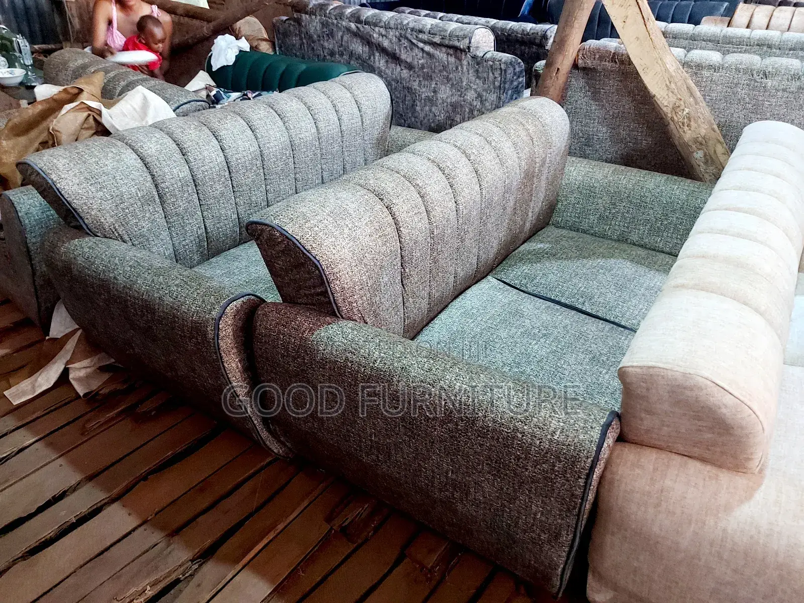 Eexecutive Five Seaters Sofas Set