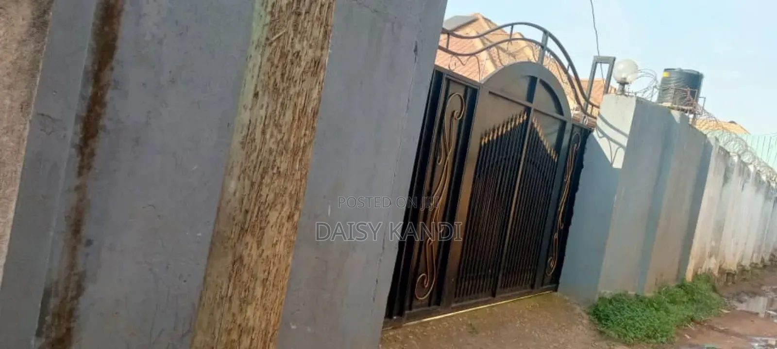 1bdrm Chalet in Rubaga for sale
