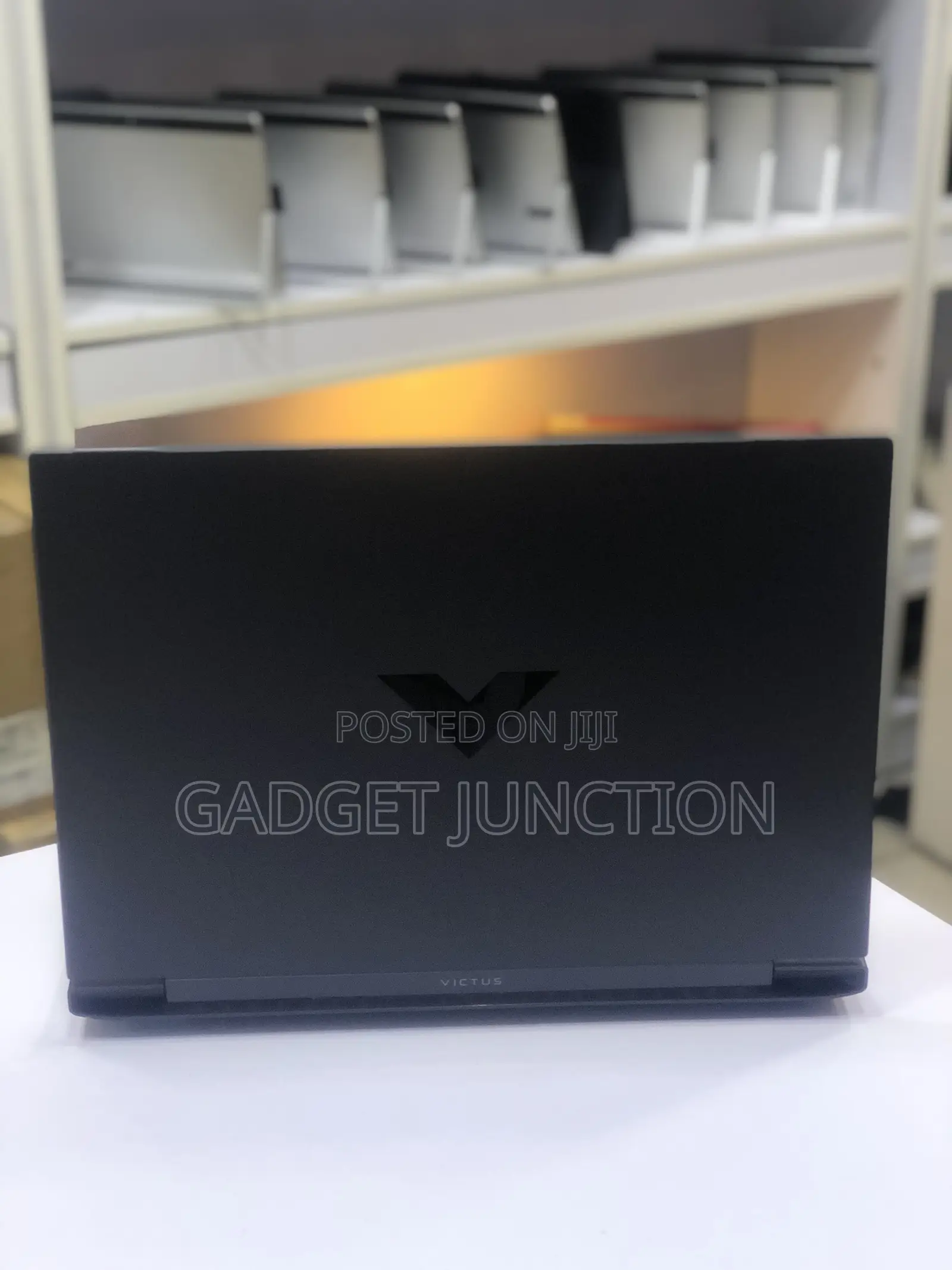 New Laptop HP Victus 15 16GB AMD Ryzen 7 SSD 1T