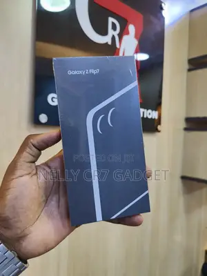 New Samsung Galaxy Z Flip7 256 GB Blue