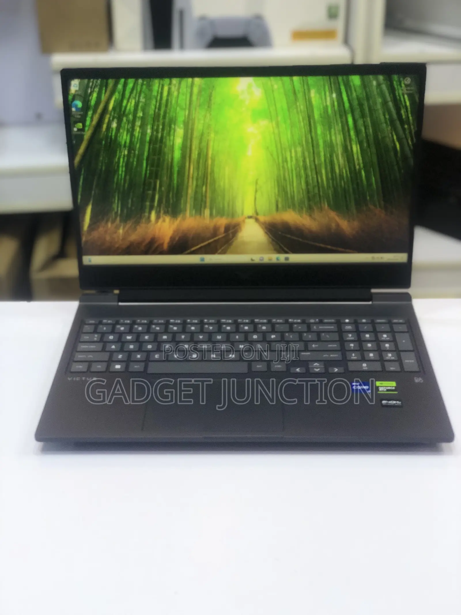New Laptop HP Victus 15 16GB Intel Core I7 SSD 1T