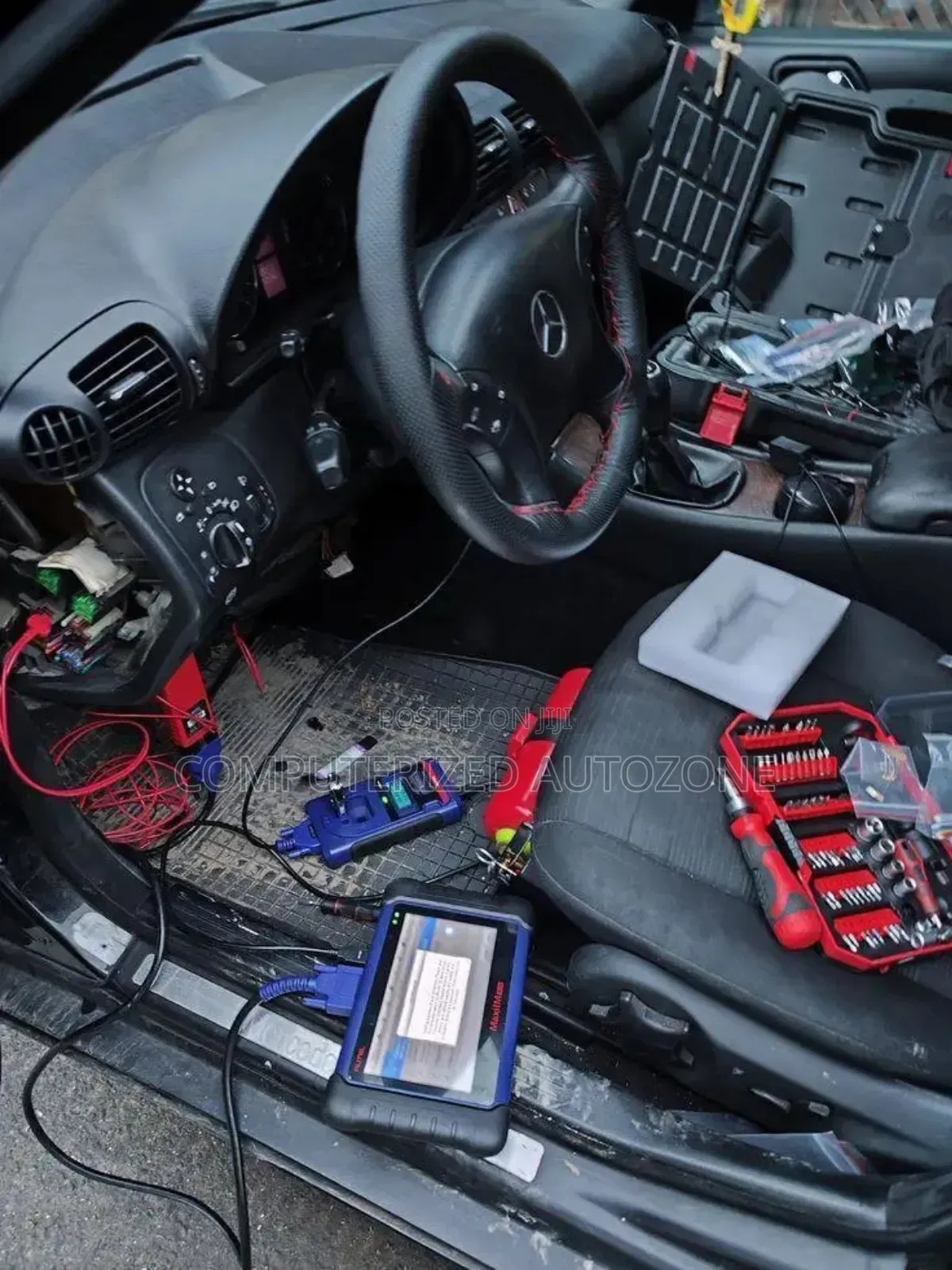 Mobile General Mechanic for All Types of Cars and Wiring