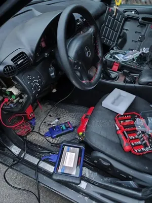 Photo - Mobile General Mechanic for All Types of Cars and Wiring