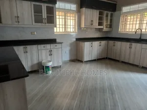 Furnished 5bdrm Mansion in Kira for sale