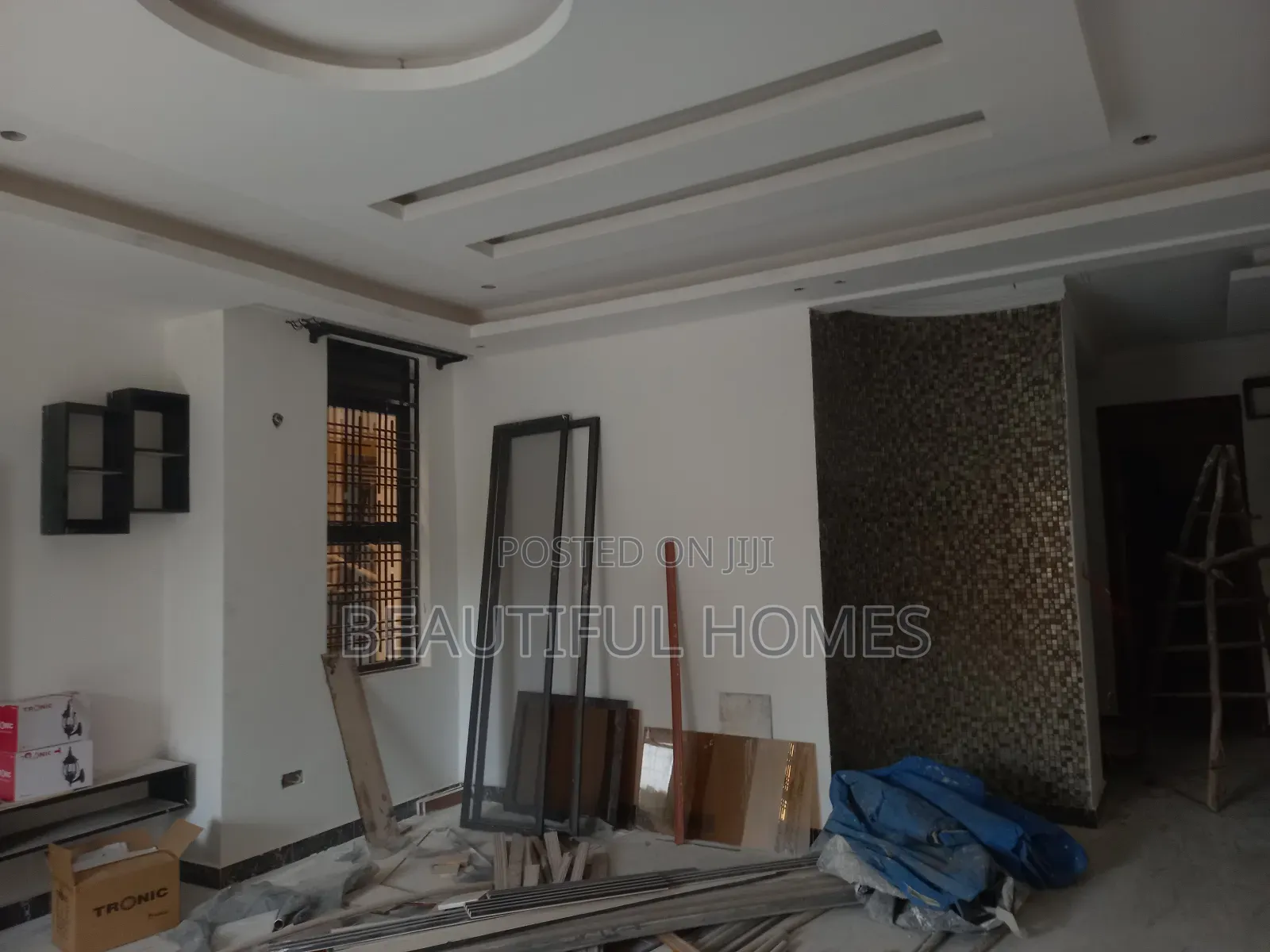 Furnished 5bdrm Mansion in Kira for sale